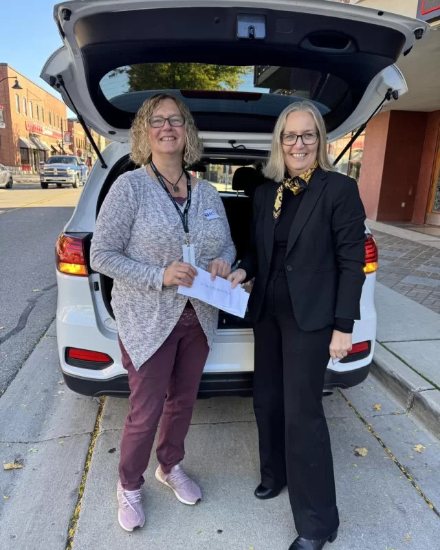 Thank you to  Community Culture & Connections team at the Municipality of Chatham-Kent  for collecting money and non perishable food for our free food pantries . #MakingADifference #GivingBack #TogetherWeCan #FoodAssistance #FreeHelpCK #FoodPantry