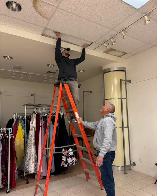 A shoutout to Mojo Drywall Inc. for helping us replace our ceiling tiles our FreeHelpCK store today🌟 Thanks to them, not only does our ceiling look incredible but we are one step closer to having the store ready for our prom & grad opening‼️