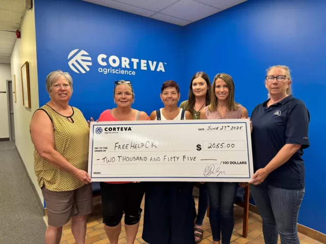 We were thrilled to pick up a generous cheque today from the Chatham Production Annual Golf Tournament hosted by Corteva Agriscience (Chatham) ⛳️💛
Thank you for choosing to support our Operation Backpack Program—your contribution will help us ensure local students head back to school feeling prepared and confident! 🎒📚 Together, we’re giving kids the tools they need to succeed—one backpack at a time! 🙌