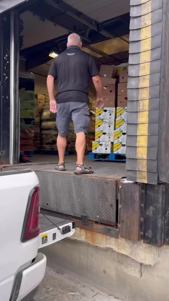 Today we were blessed with an incredible abundance of food from No Frills (Cayle's, Tilbury) two car loads full! 🛻🚗 We are so grateful for your generosity and gracious hospitality🙏🏻Because of your kindness, we’ll be out filling pantries today and helping so many local families. A special thank you to Casey, a No Frills employee, for going above and beyond to help us load up all this food and to our incredible volunteers Steve, Dave and Geri for taking the time to fill each pantry with love and care💛