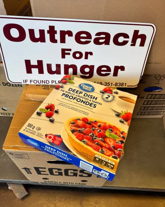 A big thank you to Chatham Outreach for Hunger for donating pie shells🥧 
We’ll be putting them to good use making our homemade meat pies for seniors as we get ready for the winter season🌨️ We’re so grateful for their generosity that helps to us continue doing what we do for our community💛