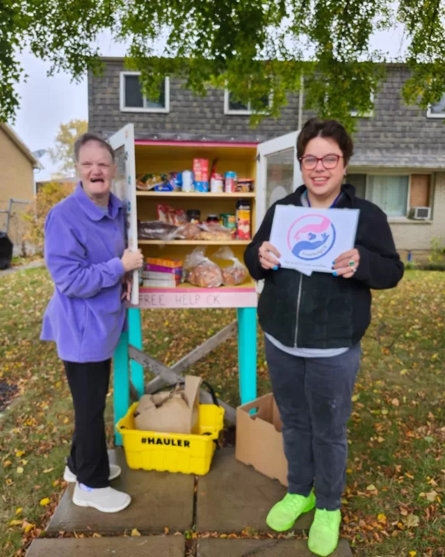 Rain or Shine ☀️ Susan and Nicole are dedicated to keeping our free food pantries full for our community! Thanks to these lovely ladies the following pantris were filled today 👇

📍15 Orchard Height
📍BME Freedom Park
📍805 Grand ave W