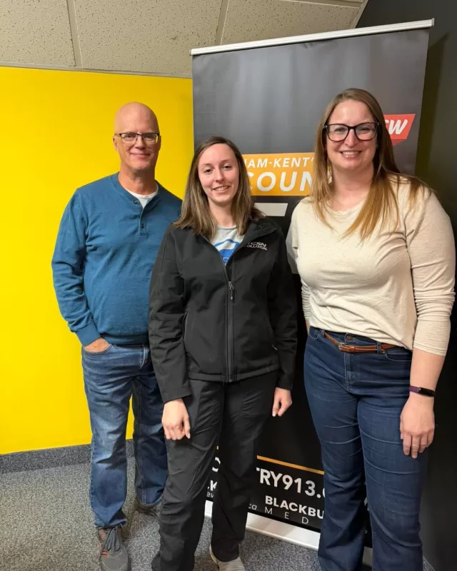 You heard it on the radio this morning with Geri and Amy! FreeHelpCK’s Prom & Grad Project Opening Day is TOMORROW! 📣✨

Join us Saturday, April 11 from 10:00 AM – 2:00 PM at 100 King St., Chatham (inside the FreeHelpCK Store).

No appointment is needed, please just come by and browse our selection of over 500 dresses, free prom and grad attire, shoes, accessories, and more in a welcoming space created just for local students👗💛

#FreeHelpCK #PromAndGradProject #OpeningDay #ChathamKent #Prom2026 #Grad2026