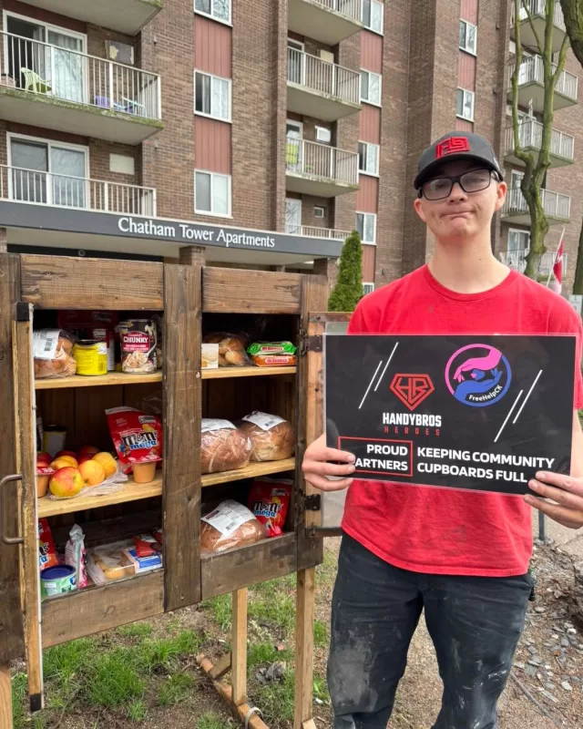 Thank you so very much to Sobeys for your continued generosity and support💚

Because of incredible organizations like yours, we are able to keep FreeHelpCK’s Free Food Pantries stocked for our community, offering support during some of life’s most difficult times. Your kindness helps ensure that local families, seniors, and individuals can access essential pantry staples when they need them most.

What may seem like a simple donation truly means so much more.

It’s breakfast before school.
It’s dinner on the table.
It’s a moment of relief for a family trying to stretch their budget just a little further.

We truly value the way you consistently go above and beyond for FreeHelpCK’s free food pantries and for our community. From the bottom of our hearts, thank you for helping us continue to fill the gap.

#FreeHelpCK #Sobeys #CommunitySupport #FillTheGap #FoodPantry #ThankYou