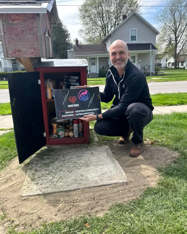 It’s a beautiful day to fill pantries ☀️💛

Thank you to Handy Bros. Home Comfort for lending a hand with filling our FreeHelpCK Free Food Pantries today!

📍15 Orchard Heights
📍Tepperman’s
📍BME Freedom Park
📍805 Grand Ave W
📍Habitat for Humanity
📍450 Park Ave W

And a very special thank you to Chatham Sobeys 💚for always going above and beyond in supporting our Free Food Pantry program. Your generosity continues to make a meaningful difference for families, seniors, and individuals across our community.

“Share with the Lord’s people who are in need. Practice hospitality.” — Romans 12:13 ✨