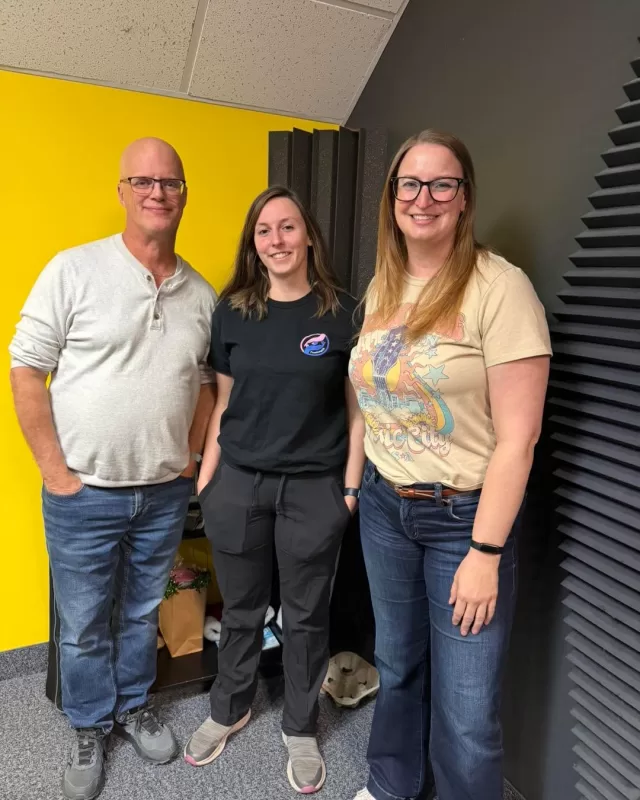 Amy was on Country 91.3FM CFCO and 94.3 CKSY this morning sharing some exciting updates about our upcoming FreeHelpCK fundraisers.

🍕Sponsor A Senior Hope Meal is back for the month of May. You can help sponsor a senior meal for just $10 by stopping in at:
• QuoVadis Pizzeria
• Andy’s Place

Every sponsored meal helps provide local seniors with warm meals, snacks, and friendly visits throughout the week.

🚗🛍️🎒Our Car & Vendor Show fundraiser for Operation Backpack takes place on Saturday, June 27th from 10:30 AM – 3:00 PM at 1001 Grand Ave W., Chatham (St.Clair College- Healthplex)

If you’re interested in:
• Showcasing a vehicle
• Becoming a vendor
• Sponsoring the event
• Or simply attending and supporting the community

Let us know in the comments👇We’d love to see you there supporting FreeHelpCK’s Operation Backpack program🎒 

#FreeHelpCK #CarShow #CommunitySupport #SeniorHopeMeals #OperationBackpack #ChathamKent