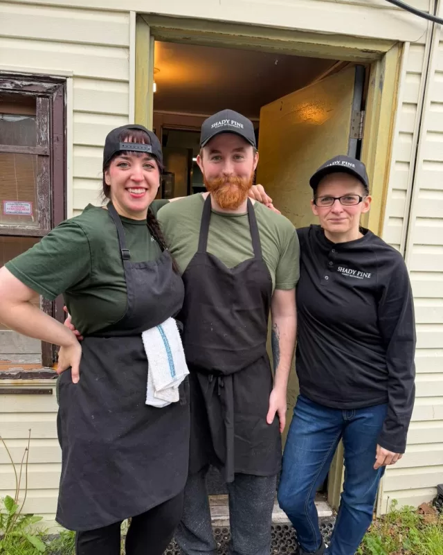 Starting the morning off by picking up homemade soups from Shady Pine for today’s Senior Hope Meals 💚🍲

Thank you so much to Shady Pine for being such a continuous supporter of this program. Your generosity, kindness, and ongoing support truly help make these meals possible for local seniors in our community.

We are so incredibly grateful for everything you do. Thank you for helping us serve our community with care, one meal at a time🥰✨

#FreeHelpCK #SeniorHopeMeals #CommunitySupport #ChathamKent #ThankYou