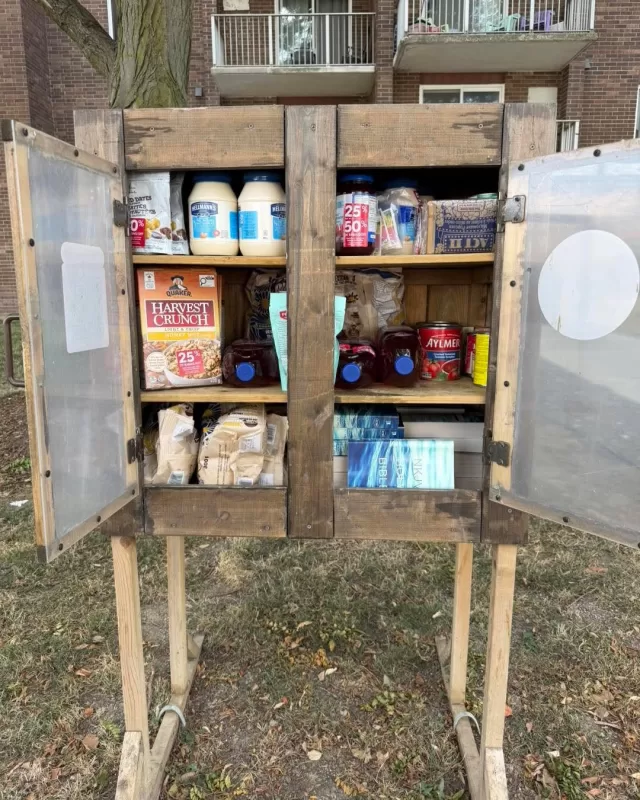 ☀️ Geri and Dave are soaking up the sunshine while spreading kindness throughout our community today one pantry at a time!

Thanks to their generosity and support, our FreeHelpCK Free Food Pantries located at 805 Grand Ave. and Tepperman’s have been freshly stocked and ready to assist anyone who may need a little extra support today🫶