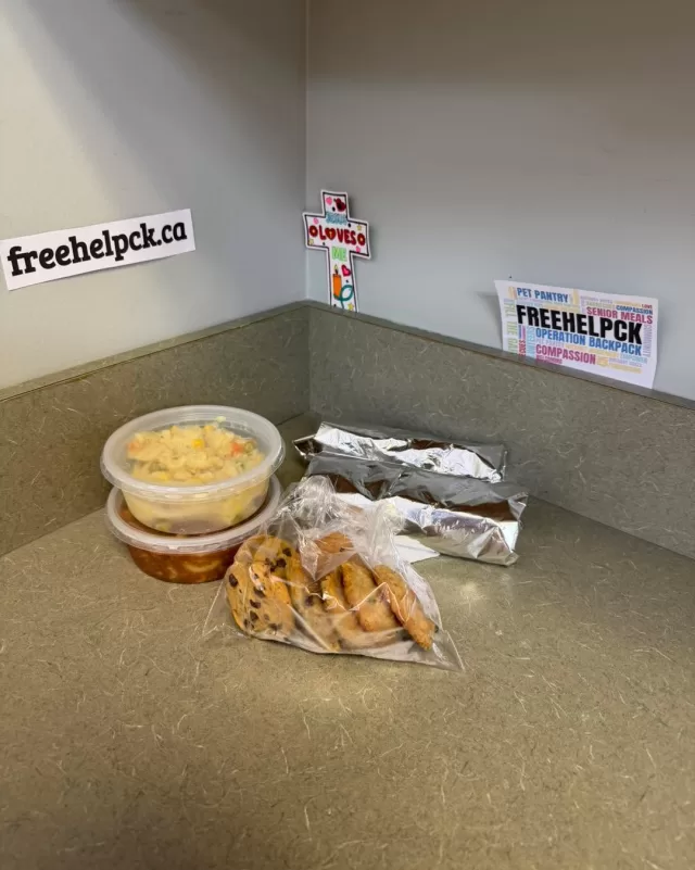 Today’s Senior Hope Meals included two homemade soups, hot dogs and cookies, a perfect for a beautiful summer day🌭🍪

One of the things that makes this program so special is that we provide enough food to help our seniors through the next few days until their next delivery from our volunteers✨

🙏🏻 Thank you to everyone who supports this program. Your kindness helps ensure local seniors receive not only nutritious meals, but also a reminder that they’re cared for.