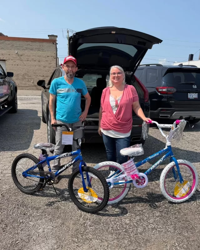 🚲 Something exciting is coming!

🙏🏻 A thank you to George & Annette for their generous donation of these amazing bikes to FreeHelpCK! 

These bikes will be used to help raise funds for our Operation Backpack program, supporting local students with the backpacks and school supplies they need for the upcoming school year 🎒❤️

We are incredibly grateful for their continued kindness and support of FreeHelpCK and our community.

👀 Stay tuned… we’ll be sharing more details soon!