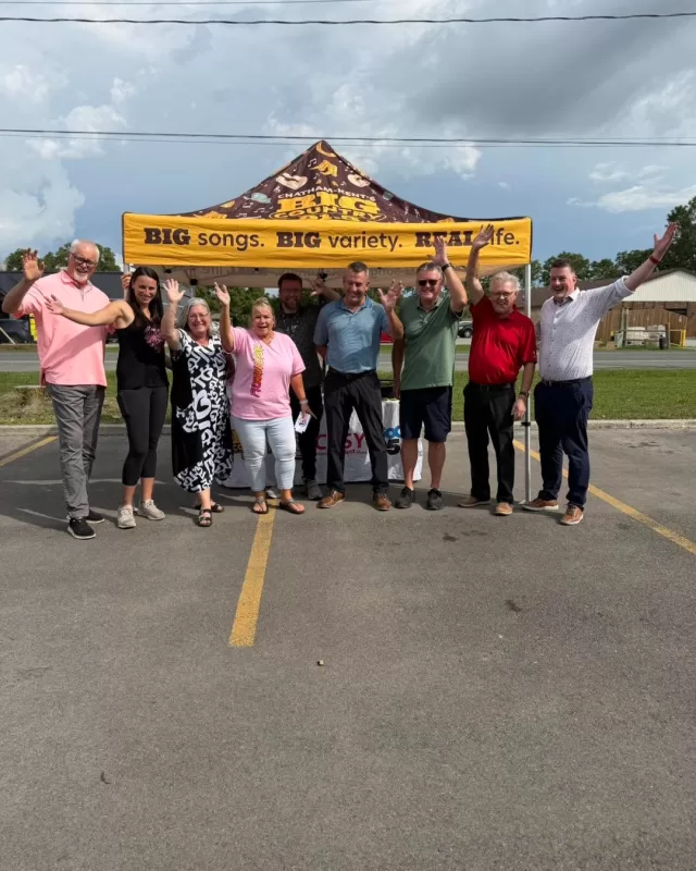 📍 We’re at Ricco Cash & Carry Chatham until 2PM today!

Come out and take advantage of some great sales, grab a bite from the Dog Day's BBQ Food Truck available by donation serving up their famous Pulled Pork Sandwich, Deep Fried Mushrooms and Pulled Chicken Sliders 😋

🛒 Our volunteers are also here and happy to help carry your groceries out to your vehicle!

Come shop, grab some lunch and enjoy a great day at Ricco’s! 🙌

#FreeHelpCK #RiccoCashAndCarry #ChathamKent