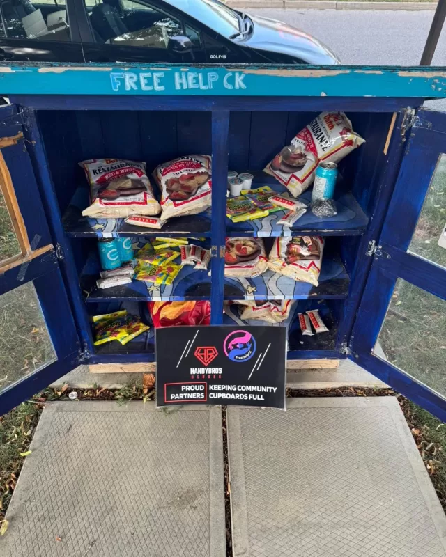 FreeHelpCK’s Free Food Pantries were filled earlier today! 🛒💚

A heartfelt thank you to Sobeys Chatham for their continued support and generosity. Their team is always willing to go the extra mile to support our pantries and help us keep food available for those in our community who need it.

We are so incredibly grateful to have such wonderful community partners standing alongside us. Thank you, Sobeys Chatham, for continuing to make a difference! 🥫🍞✨