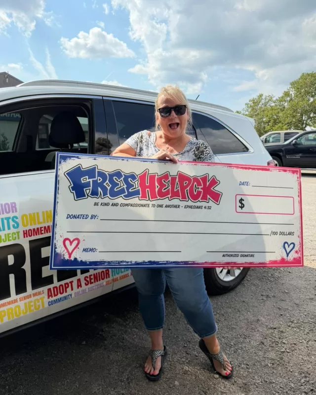We’re SO excited to finally share our BEAUTIFUL new giant cheque for our cheque presentations! 😍✨

📣 A shoutout thank you to Authier Print & Promotional Ltd. Tilbury for bringing our vision to life and, as always, doing such a phenomenal job. We absolutely LOVE the fresh, updated look! ❤️

We can’t wait to put this beauty to use as we celebrate the incredible generosity of the businesses, organizations and community members who support FreeHelpCK and the work we do throughout Chatham-Kent🫶

#FreeHelpCK #SupportLocal
