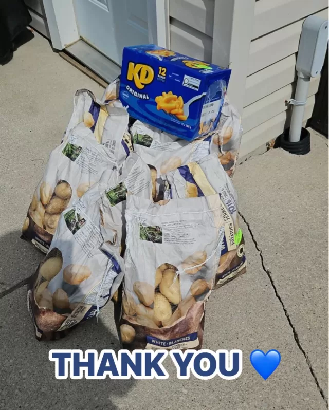 A big thank you to George for generously donating potatoes and Kraft Dinner to FreeHelpCK! 🥔❤️

These items will go directly toward supporting our Senior Hope Meals and helping keep our Free Food Pantries stocked for those who need them.

It’s thoughtful donations like this that help us stretch our resources a little further and continue providing food throughout our community.

Thank you, George, for thinking of FreeHelpCK and helping us care for others! 🙏