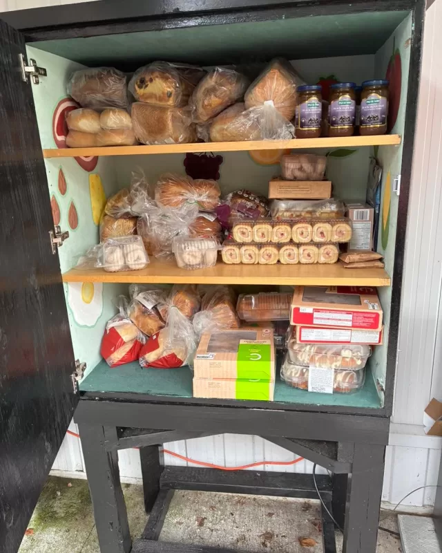 A big thank you to Ridgetown Foodland for your generous support of our Ridgetown Free Food Pantry! 💚

Your kindness helps us keep the pantry stocked and ensures that individuals and families in the Ridgetown community have access to food when they need a little extra help.

We’re so grateful to have local businesses like Foodland supporting our work and helping us care for our community🤝

Thank you for making a difference right here in Ridgetown! ✨
