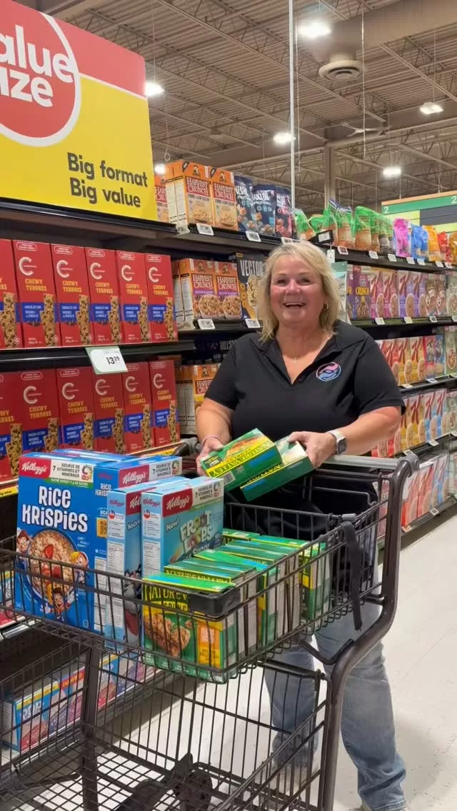 🚨 WE’RE HERE UNTIL 2 PM! 🛒

There’s still time to stop by Chatham Sobeys and support FreeHelpCK’s Food Drive with 99.1 CKXS - Chatham-Kent's Greatest Hits 💚

Our Free Food Pantries need your help! Please check our most-needed items list and consider picking up a few extra items to help local families, seniors, and individuals facing food insecurity.

🥫 Let’s make these final hours count! Every donation makes a difference. Can’t stop by? Please share this post to help spread the word!

#FreeHelpCK #ChathamKent #FoodDrive #CKXS991