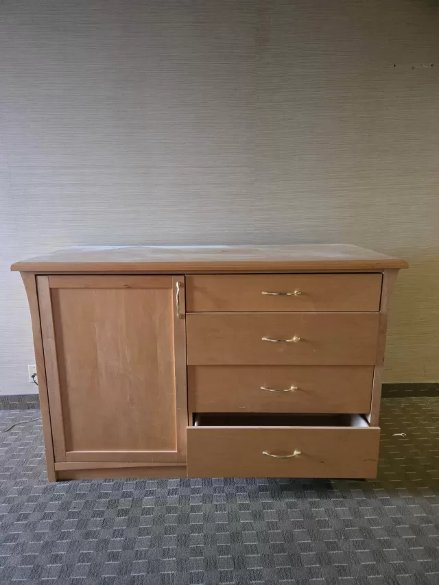 We have left desks (9), dressers (14), chairs (8), curtains.

If interested please message us your phone number we will call you to  pick up tomorrow, also in message what you need